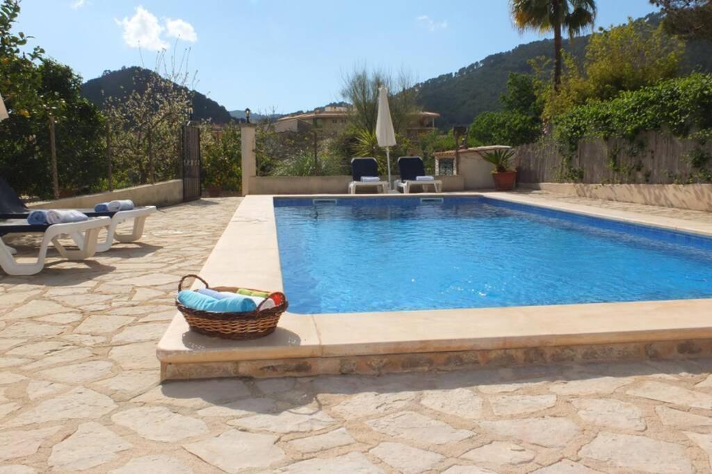 Villa Maria, Bonita Casa Con Jardin Y Piscina Privada En Андратс Екстериор снимка